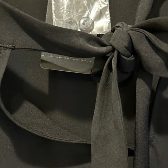 NWT black blouse with‎ bow tie - Picture 7 of 9